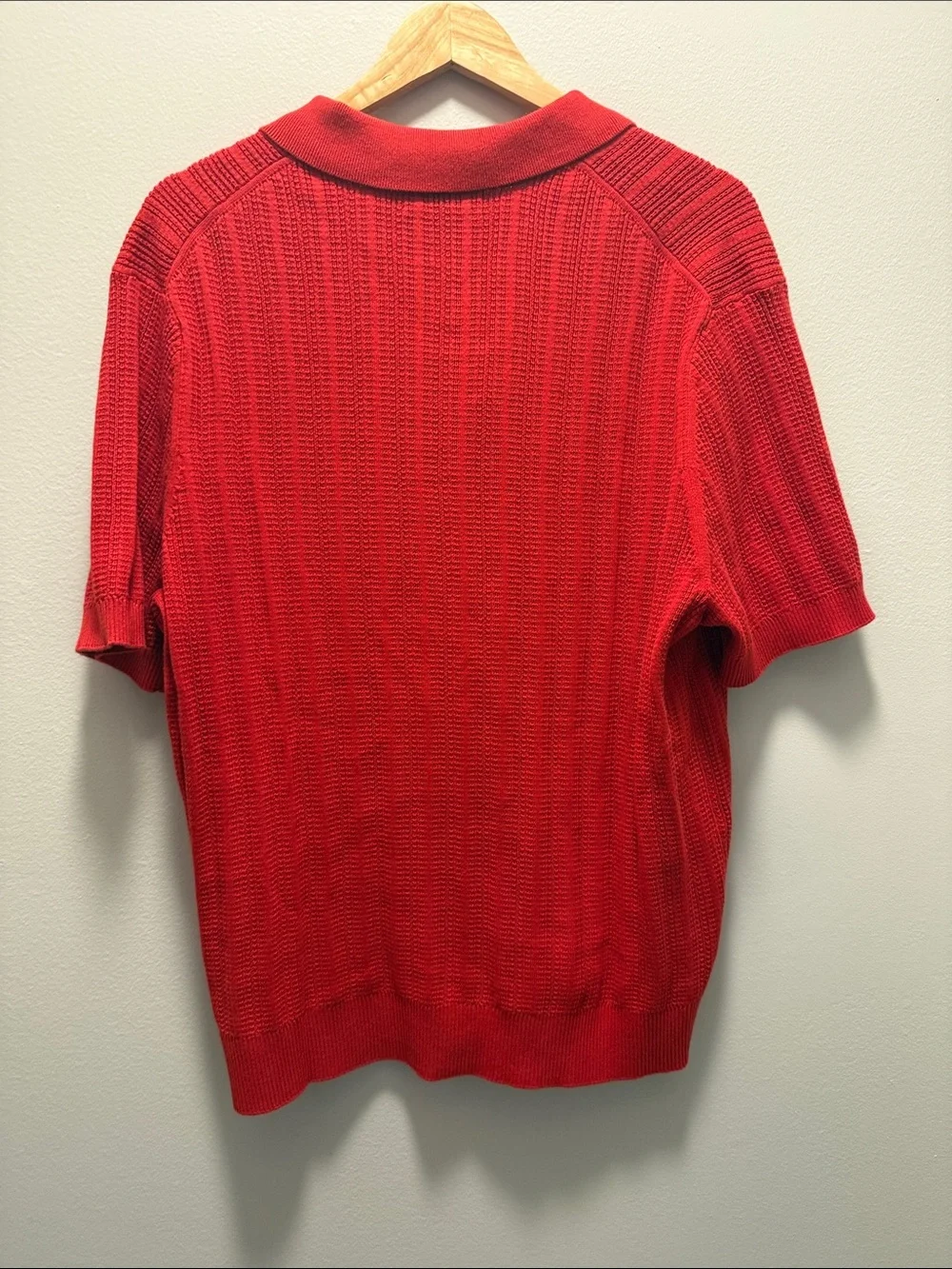 Banana Republic Men’s Brick Color Textured Knit Button Front Polo Sweater